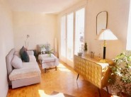 Purchase sale four-room apartment Paris 20
