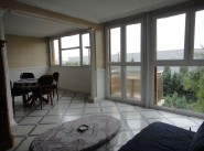 Purchase sale three-room apartment Le Bourget
