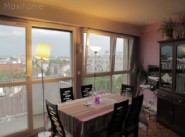 Two-room apartment Le Bourget