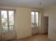 Two-room apartment Montereau Fault Yonne