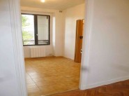 Two-room apartment Persan