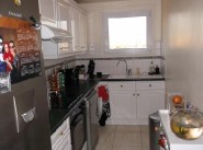 Purchase sale three-room apartment Villejuif