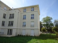 Two-room apartment Le Plessis Trevise